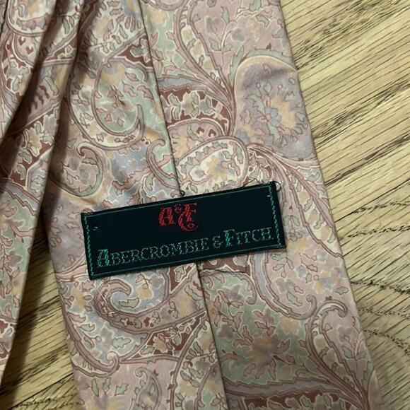 VTG ABERCROMBIE &‎ FITCH PAISLEY NECK TIE - Picture 3 of 6